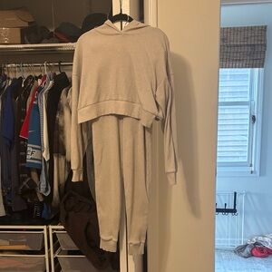 ALO Yoga Gray Hooded Sweater